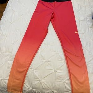 Nike colorful leggings. Size M